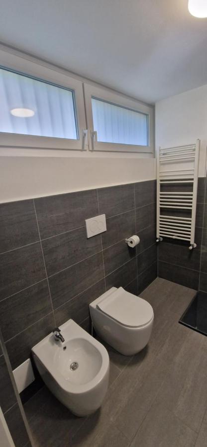 Apartamento Lake House - Milano 3 Basiglio Exterior foto